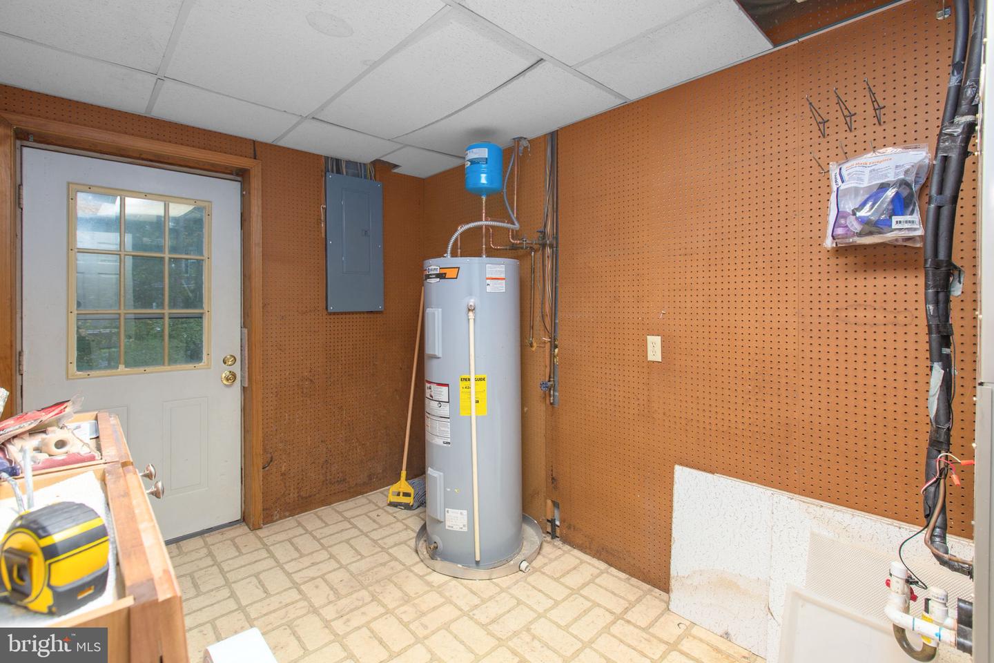 101 Silver Spring Dr Property Photo 45