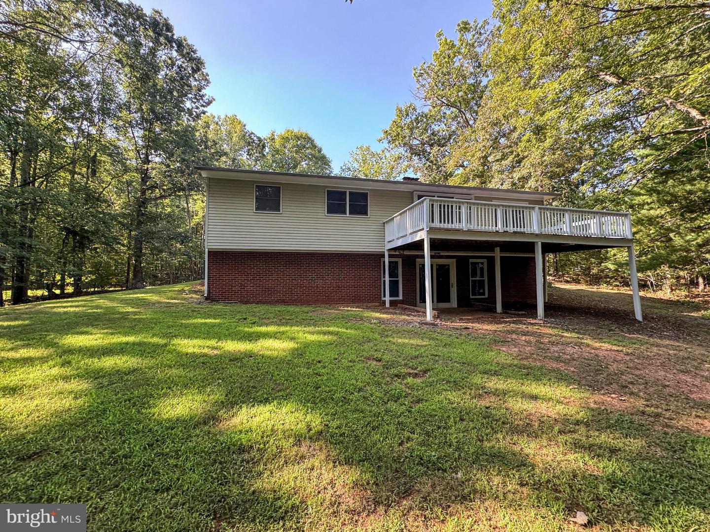 26365 Mountain View Property Photo 3