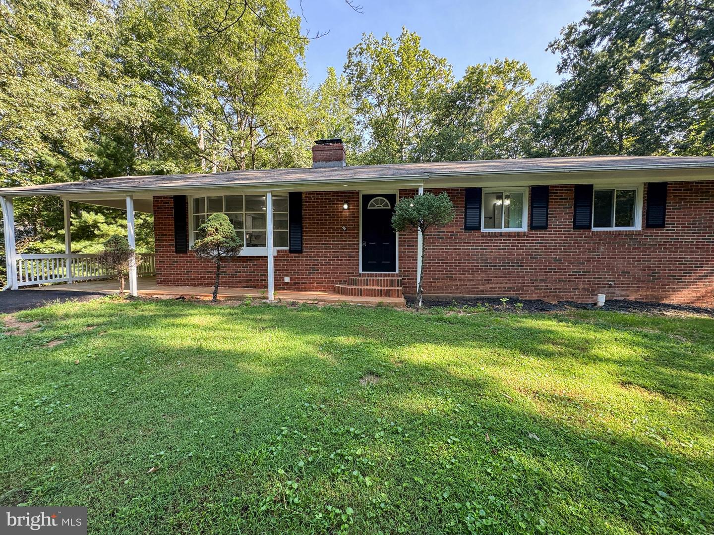 26365 Mountain View Property Photo 5