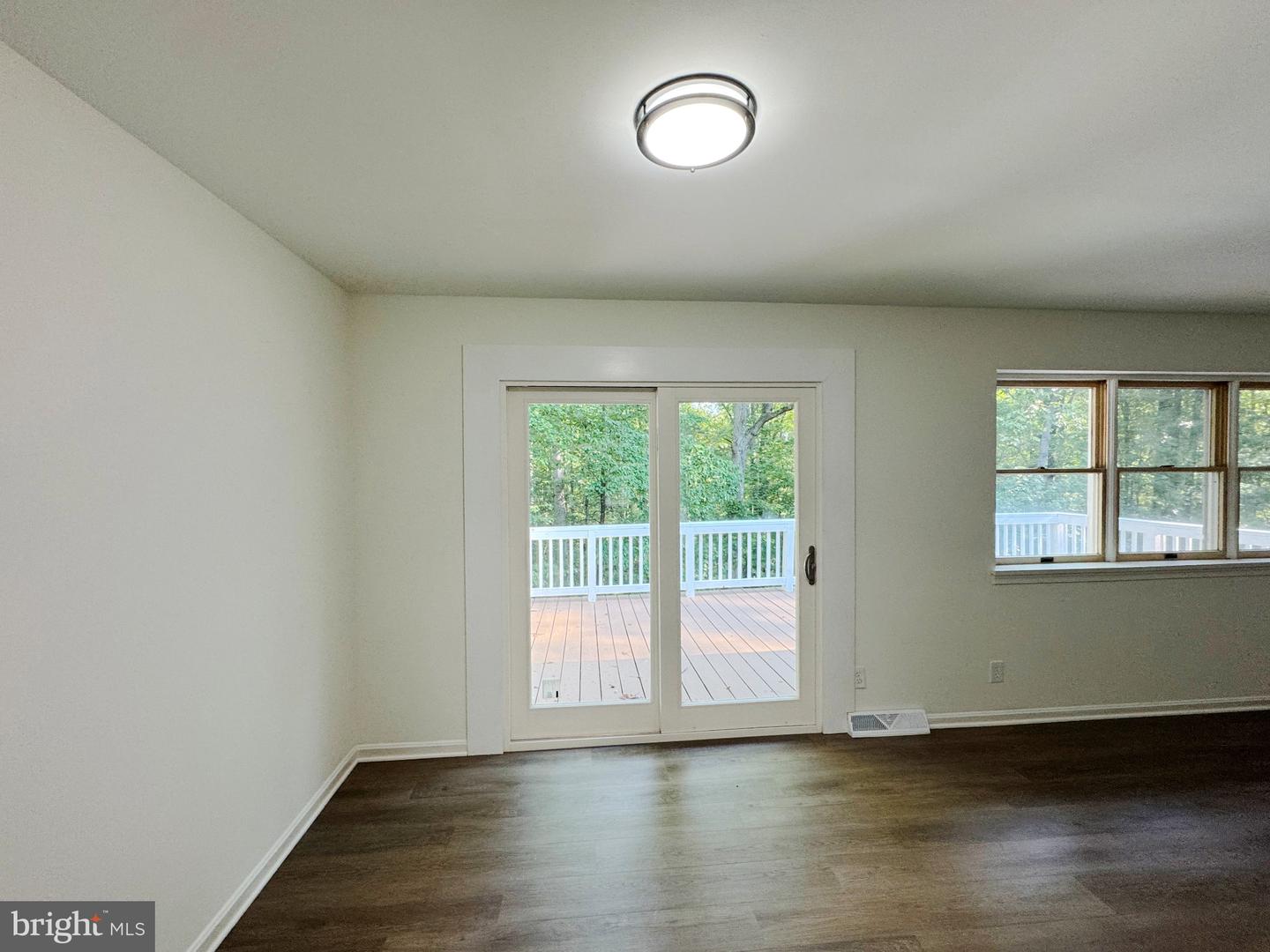 26365 Mountain View Property Photo 9