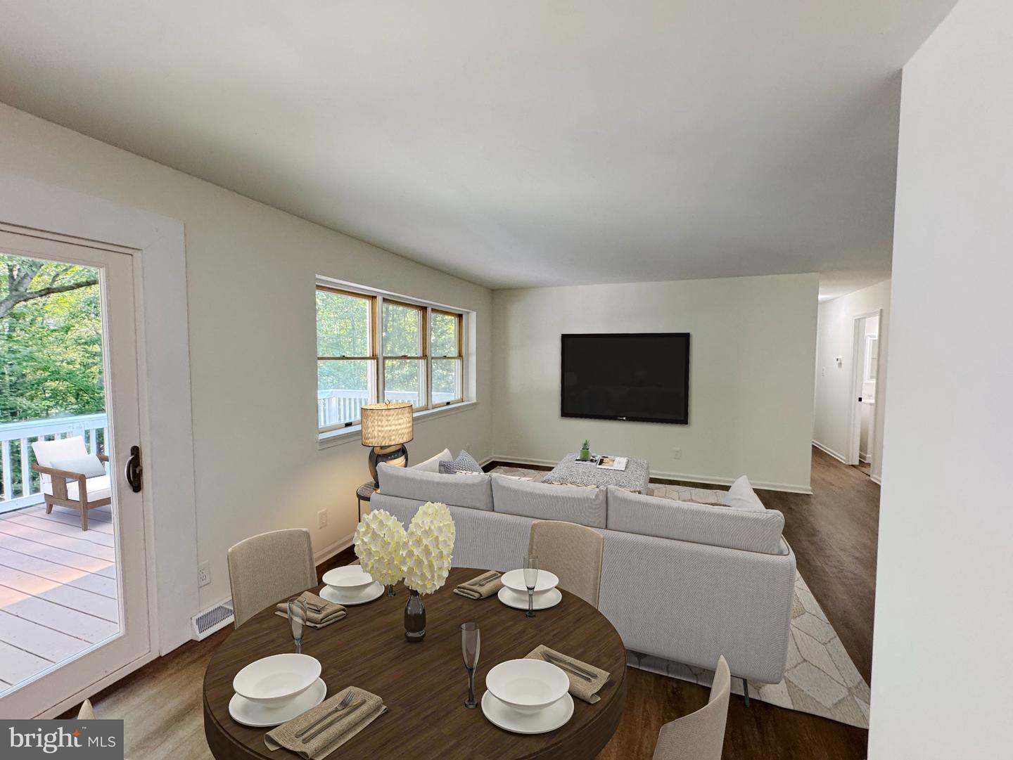 26365 Mountain View Property Photo 10
