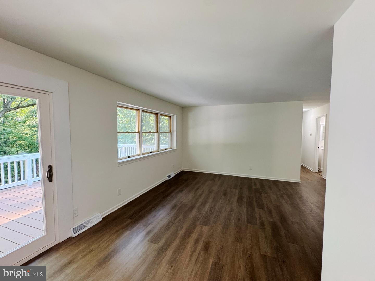 26365 Mountain View Property Photo 11