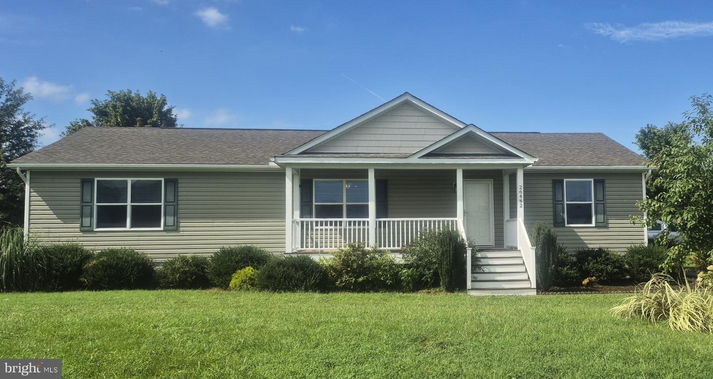 26482 Pennfields Dr Property Photo 1