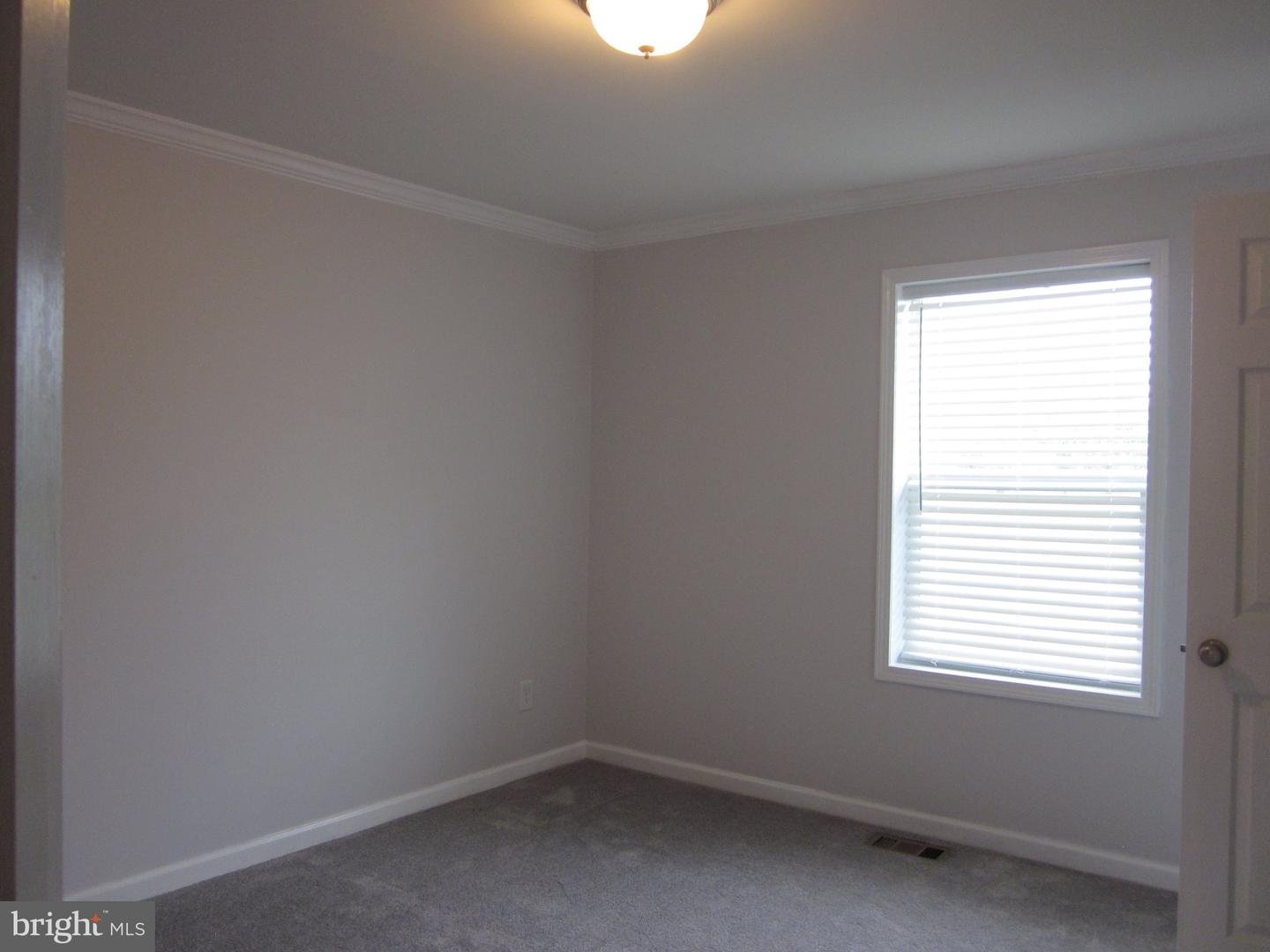 26482 Pennfields Dr Property Photo 9