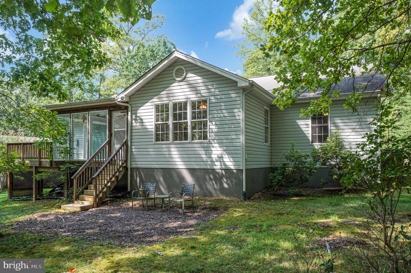 220 Creekside Dr Property Photo 45