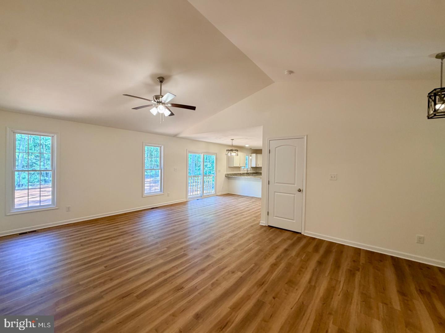 12256 Autumn Ridge Ln Property Photo 7