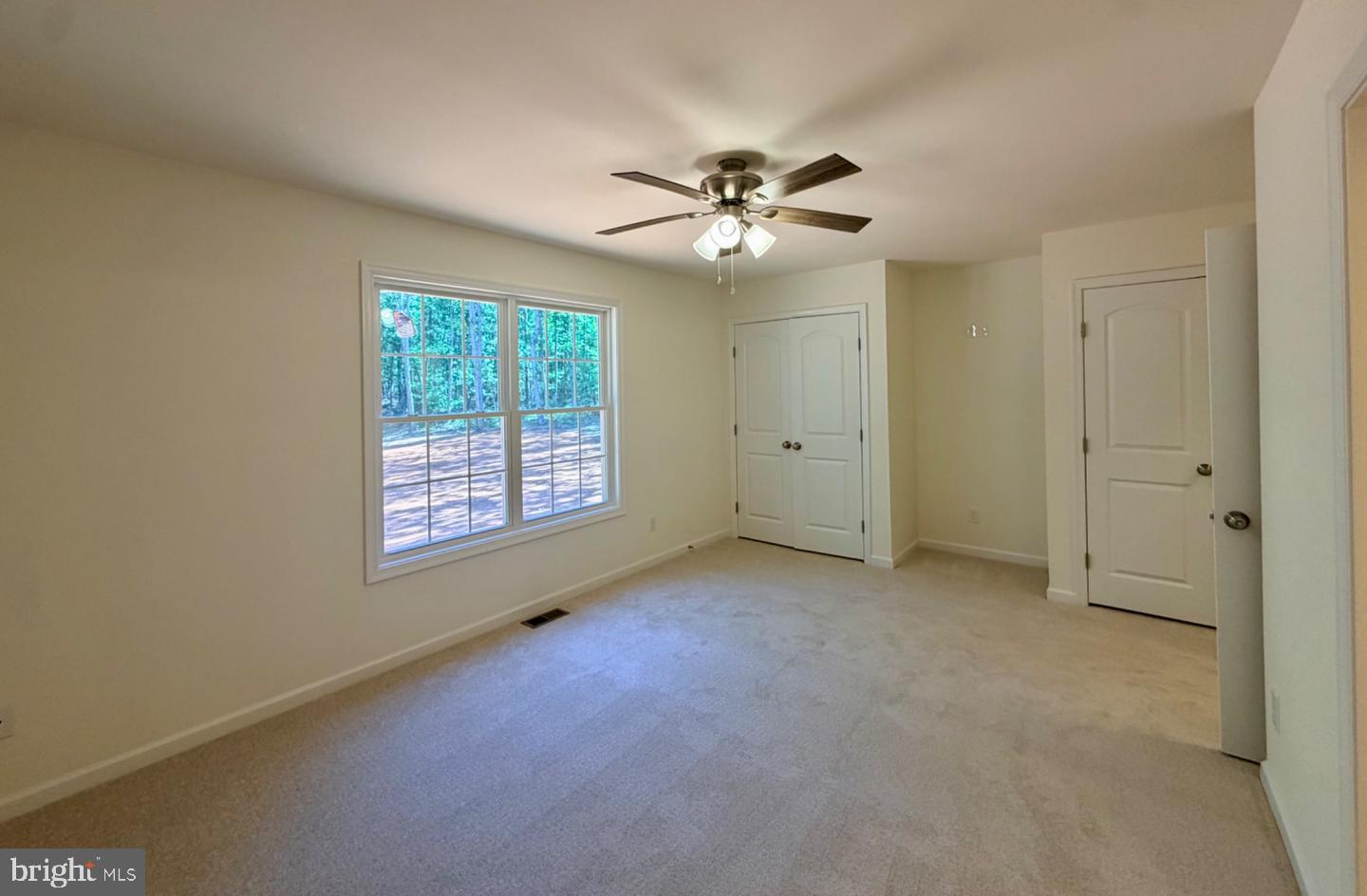 12256 Autumn Ridge Ln Property Photo 9