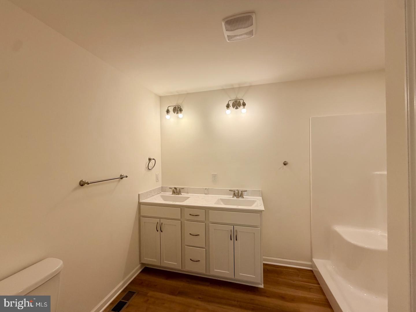 12256 Autumn Ridge Ln Property Photo 10