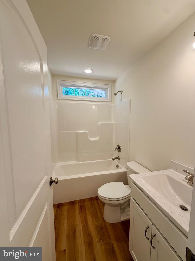 12256 Autumn Ridge Ln Property Photo 14