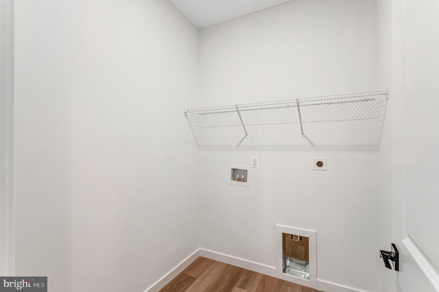 624 Clover Ln Property Photo 17
