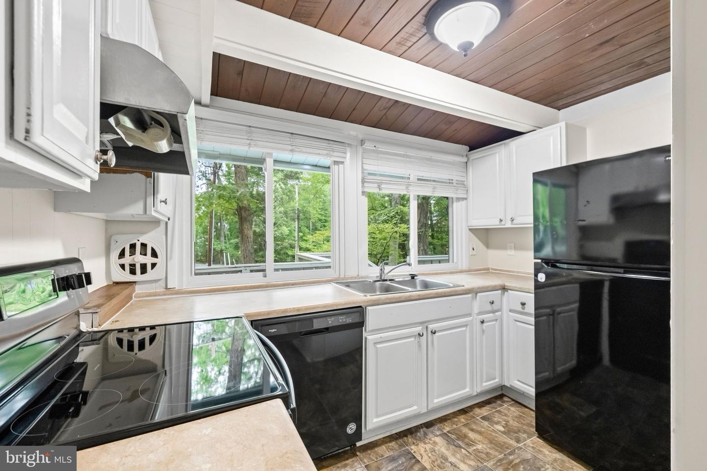 101 Birchside Cir Property Photo 6