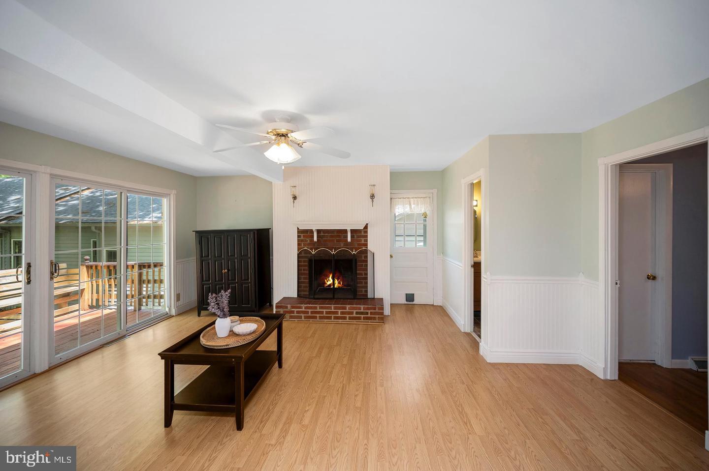 139 Larkspur Ln Property Photo 17