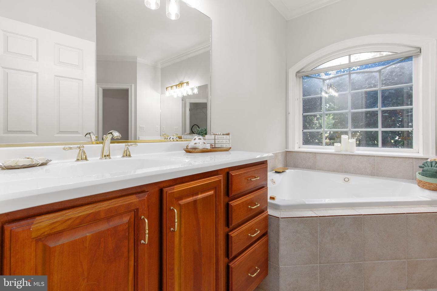 1516 Morris Pond Dr Property Photo 35
