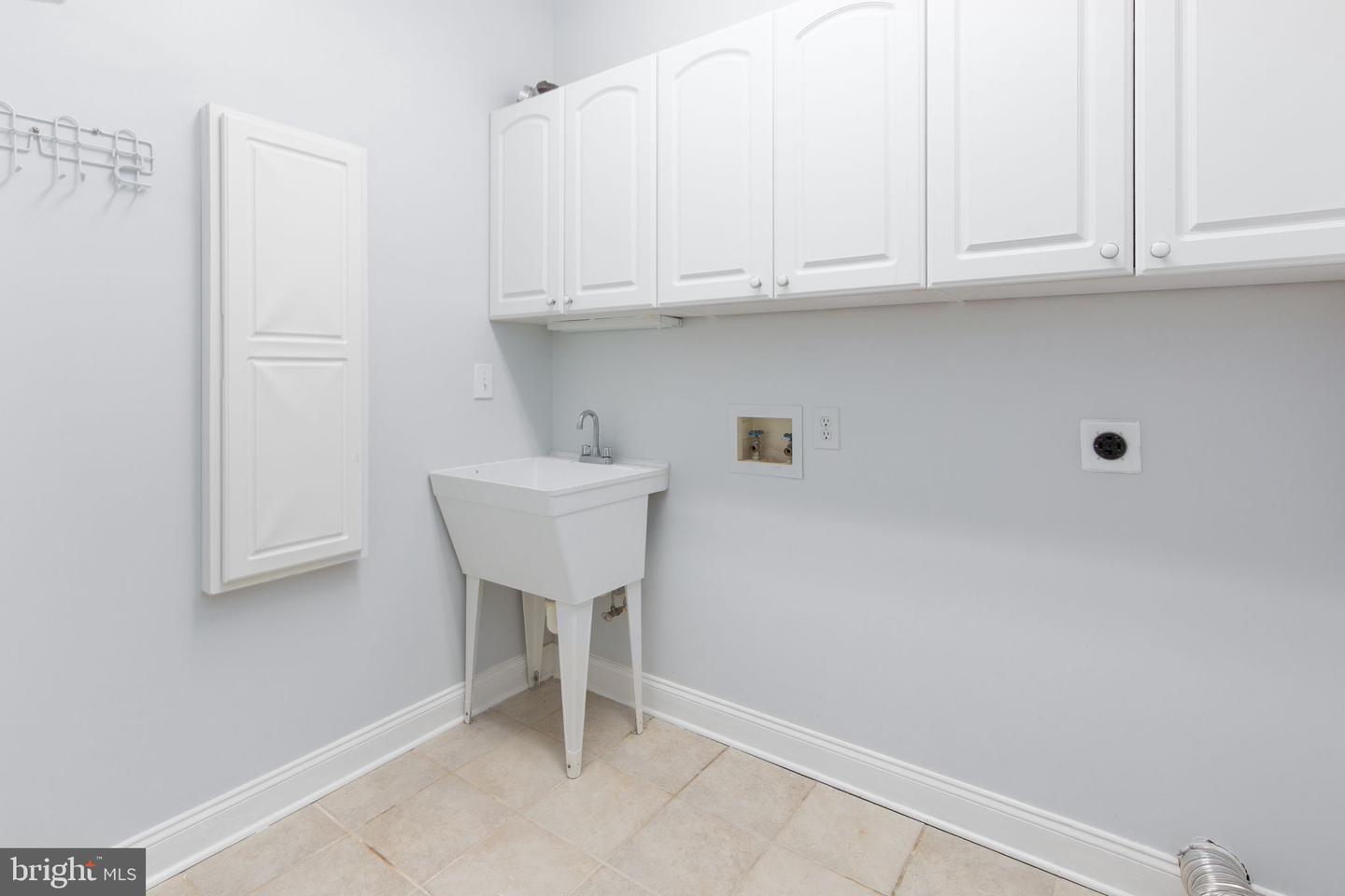 1516 Morris Pond Dr Property Photo 49