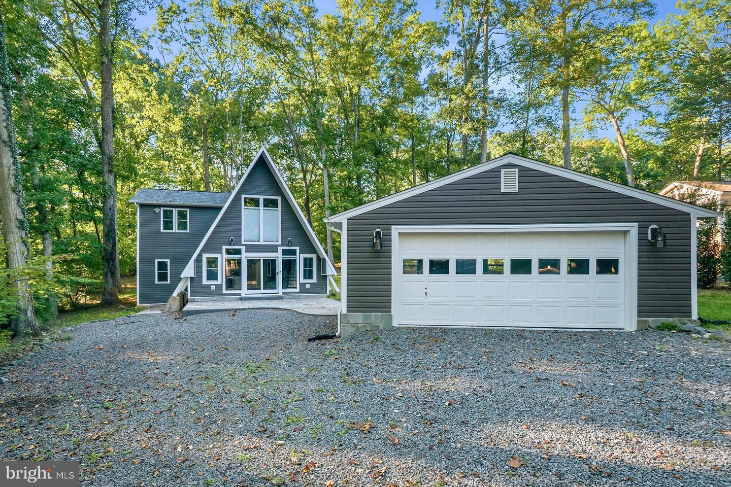 3419 Lakeview Pkwy Property Photo 1