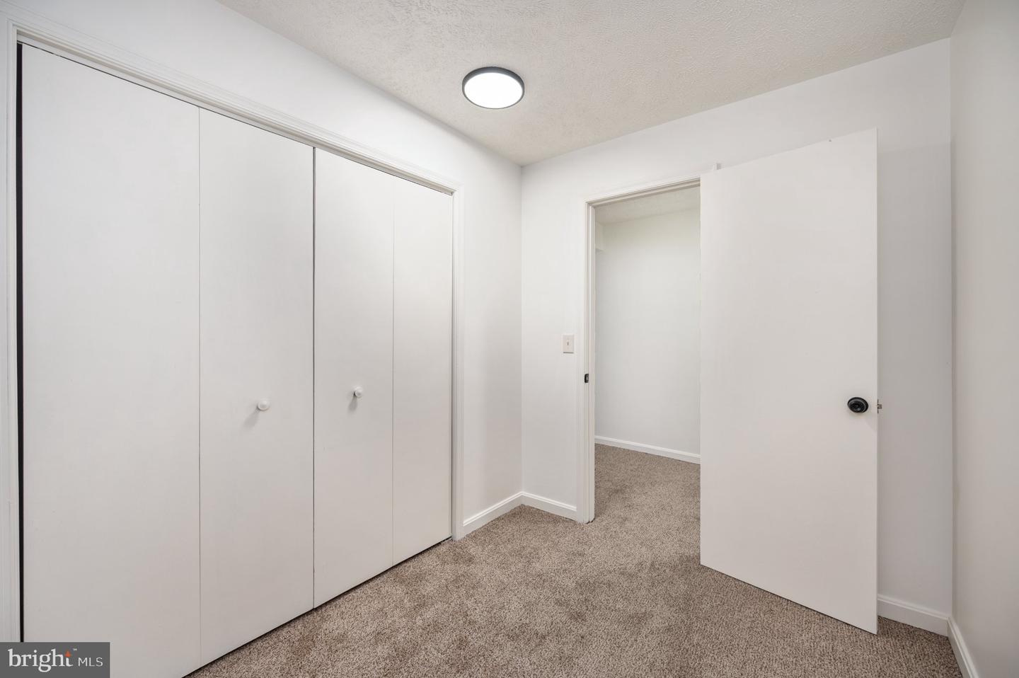 119 Larkspur Ln Property Photo 36