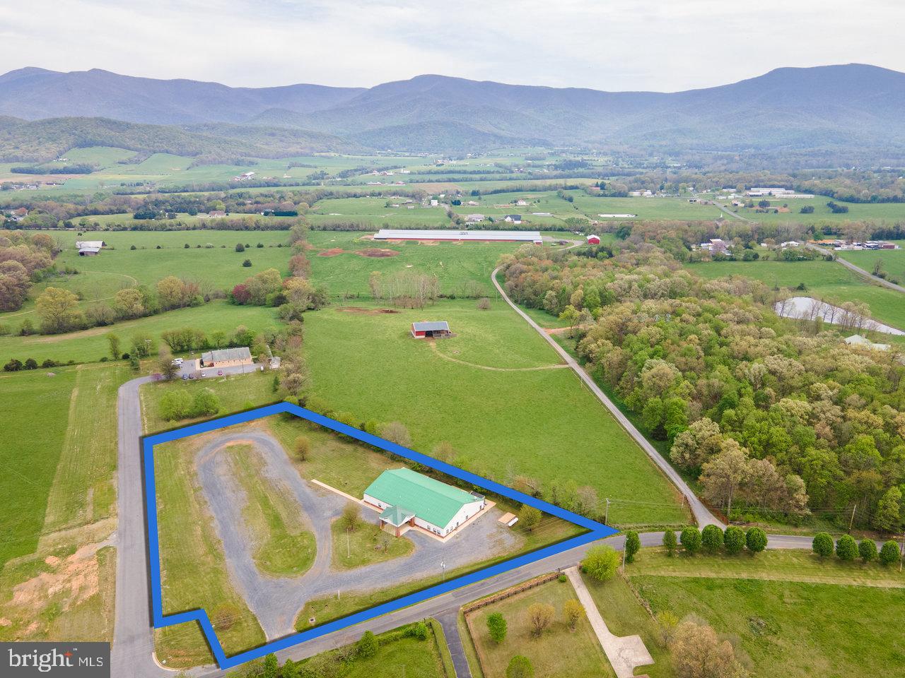 1265 Goodrich Rd Property Photo 1