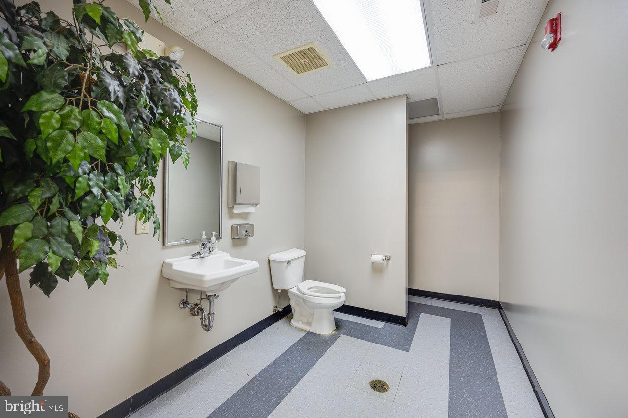 1265 Goodrich Rd Property Photo 26