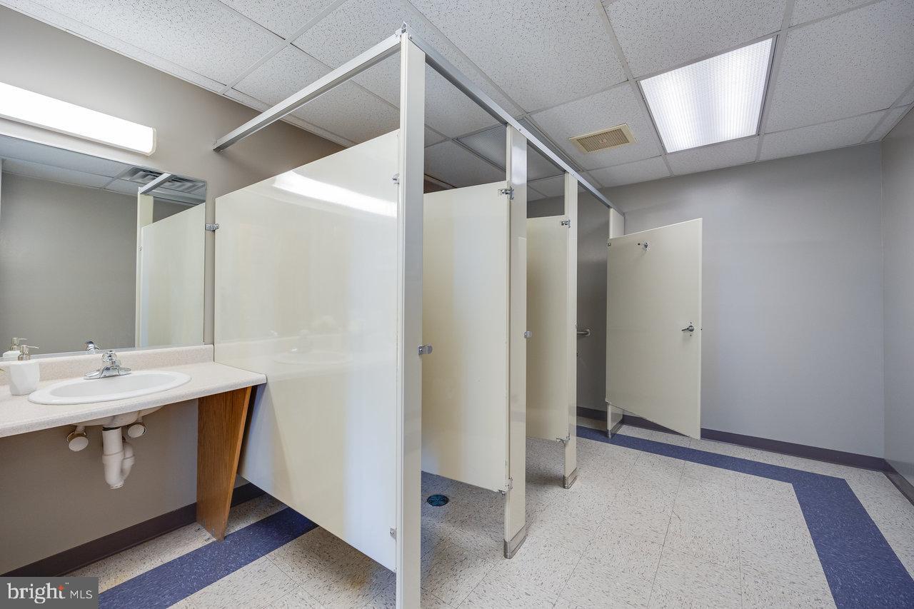 1265 Goodrich Rd Property Photo 27