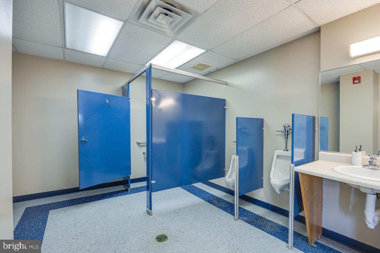 1265 Goodrich Rd Property Photo 28