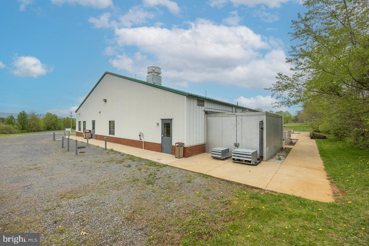 1265 Goodrich Rd Property Photo 54