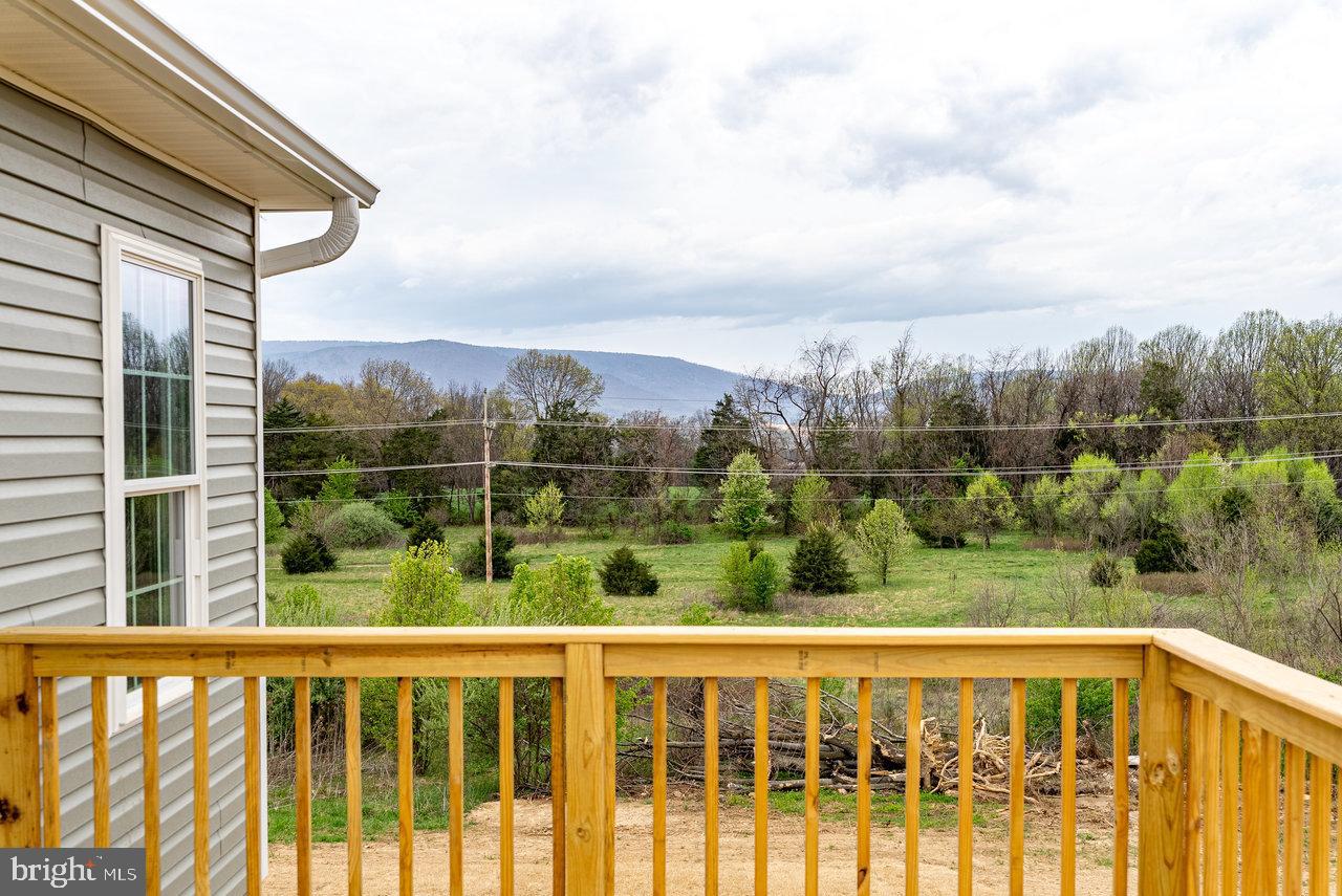 389 Leola Loop Property Photo 10