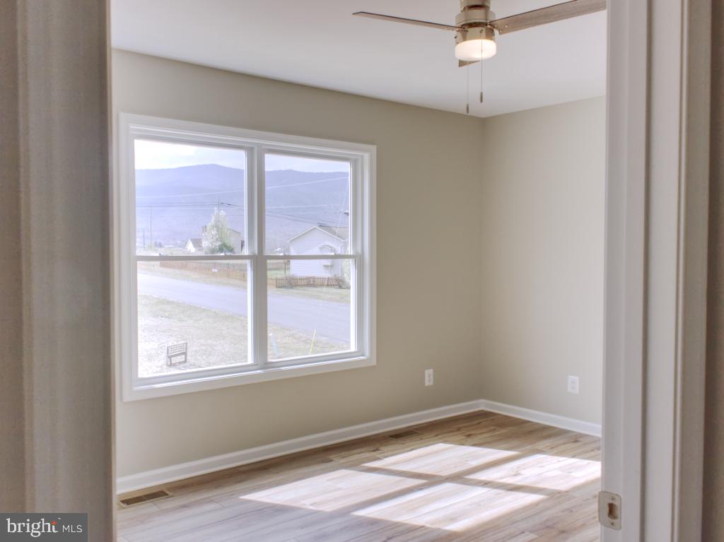125 High Knoll Terr Property Photo 13