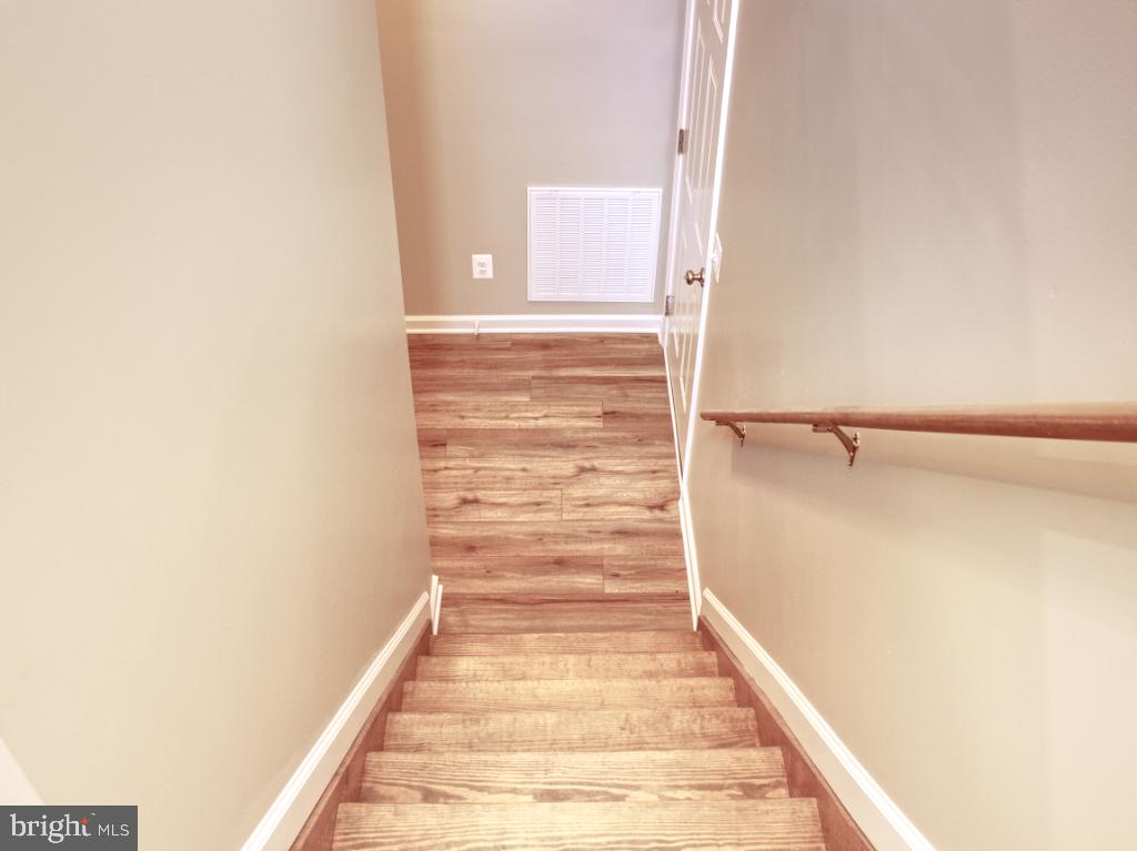 125 High Knoll Terr Property Photo 17