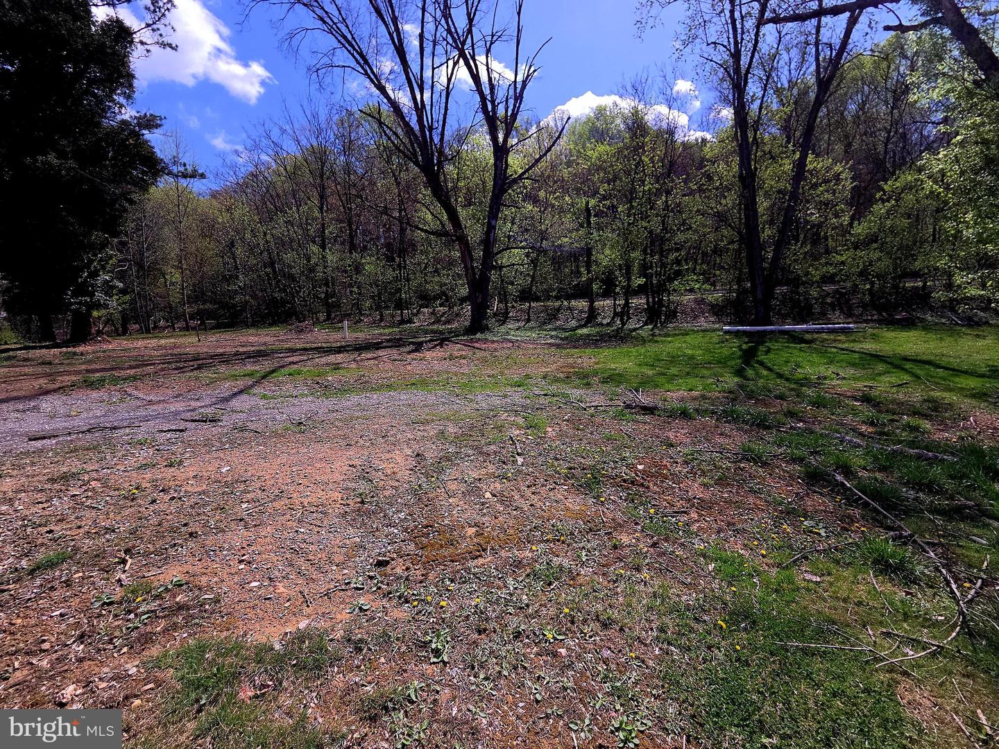 142 Ingham Ln Property Photo 18