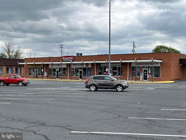 0 East Luray Shopping Center Property Photo 6