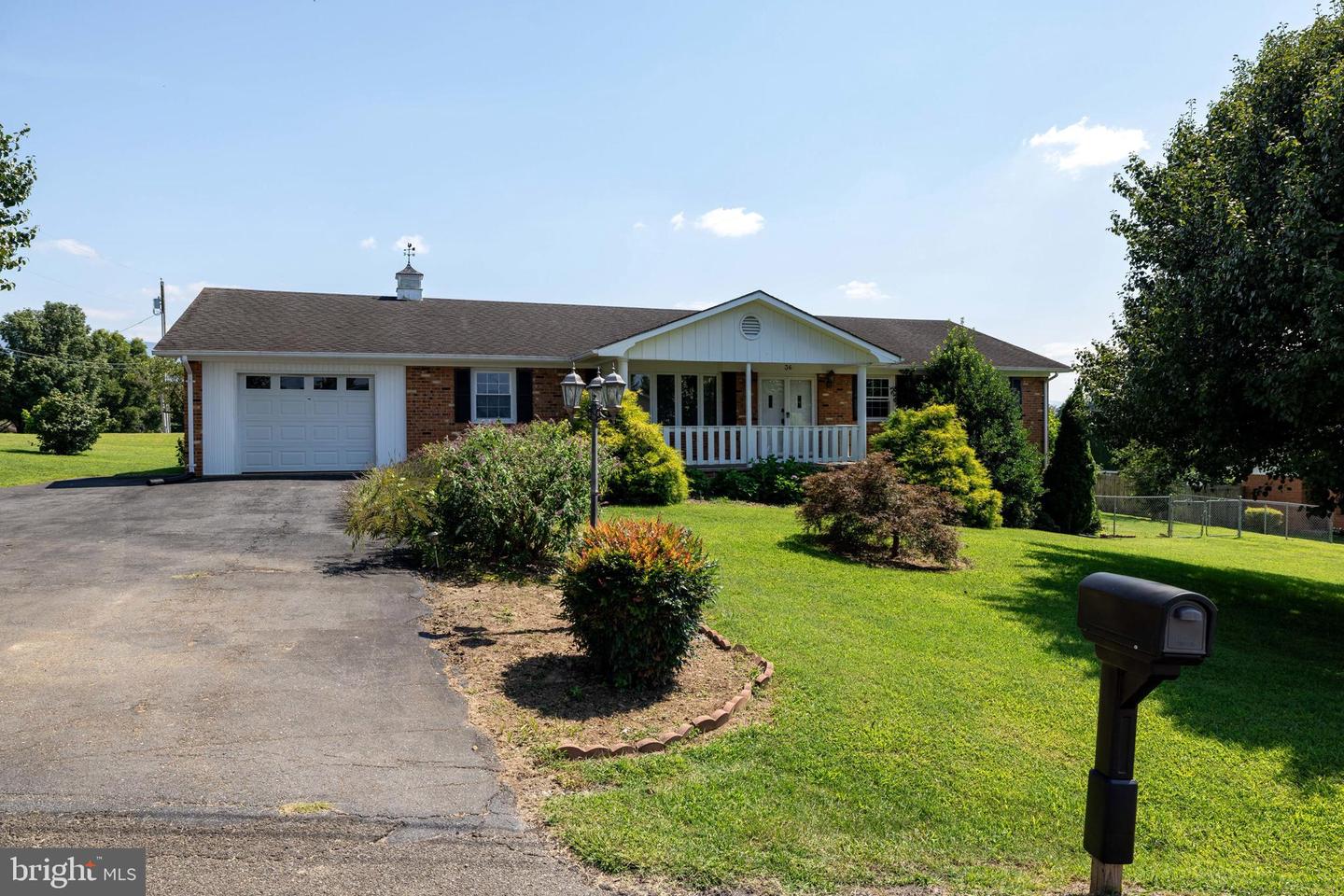 36 Canaan St Property Photo 1