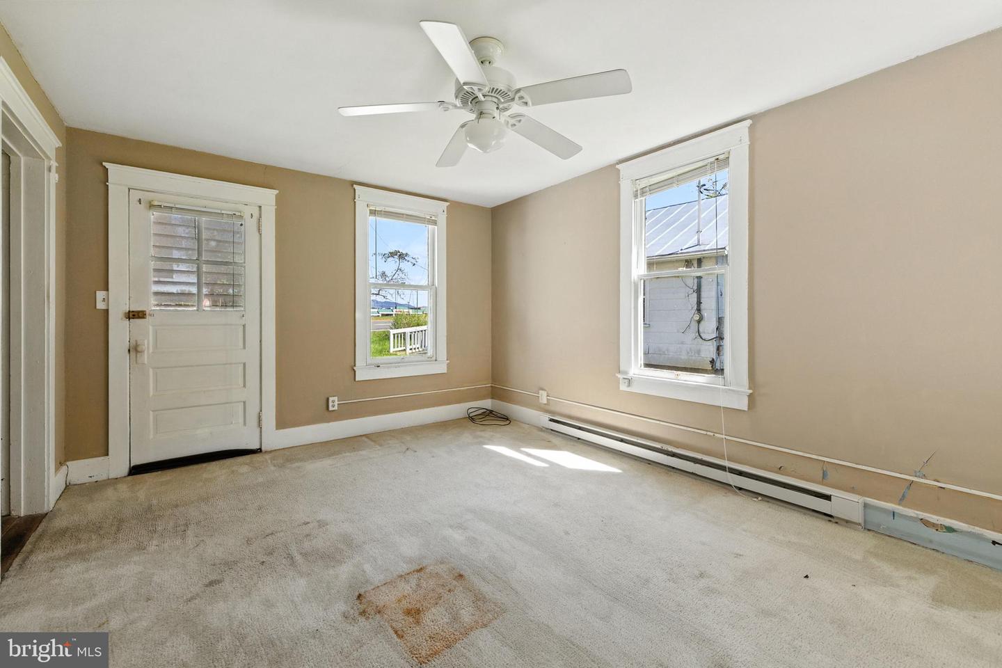 1819 Us Highway 211 W Property Photo 27