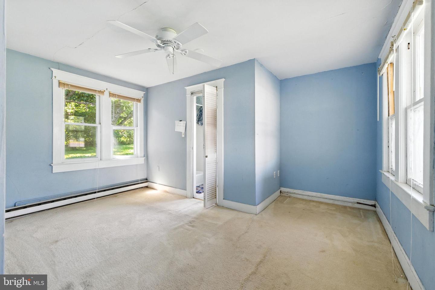 1819 Us Highway 211 W Property Photo 32