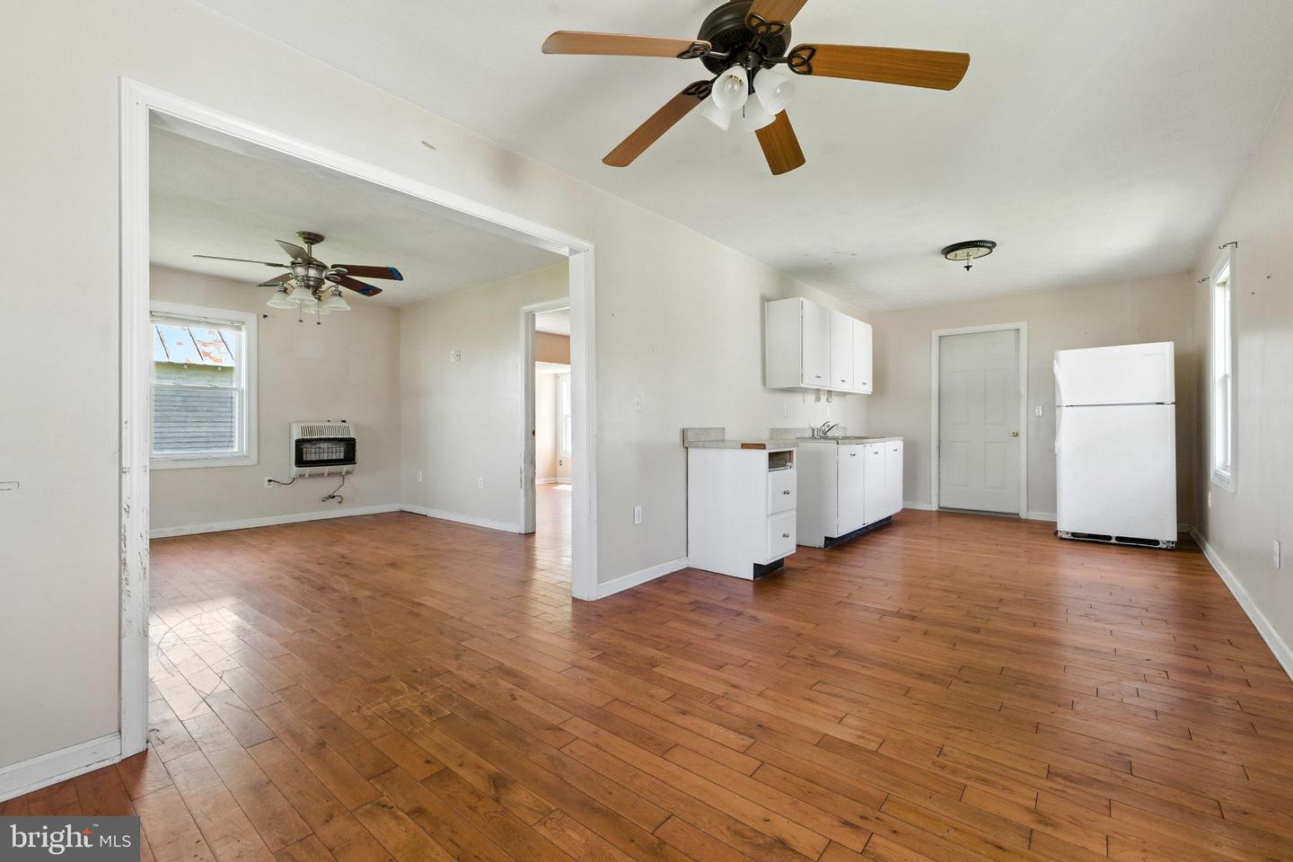 1819 Us Highway 211 W Property Photo 41