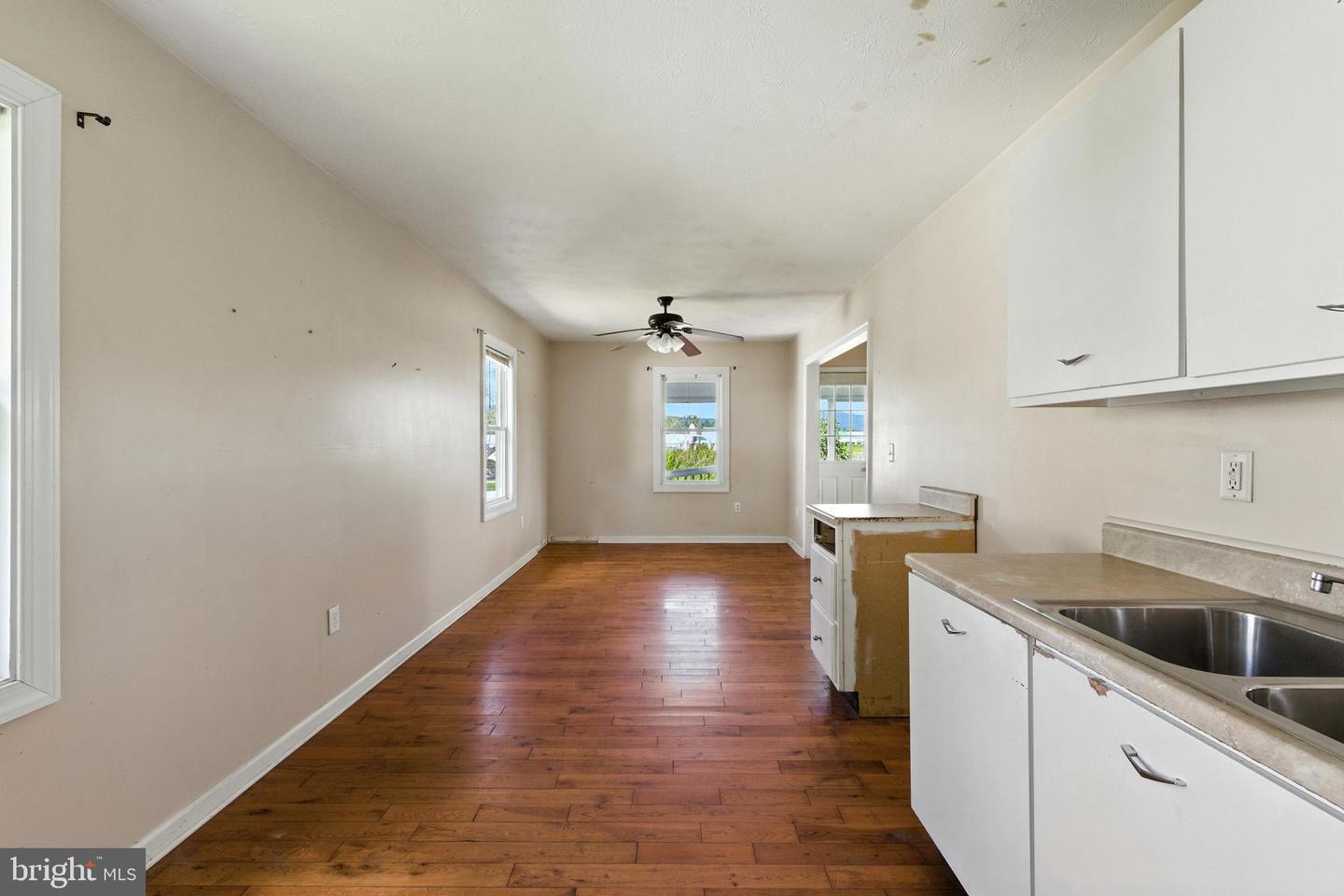 1819 Us Highway 211 W Property Photo 44