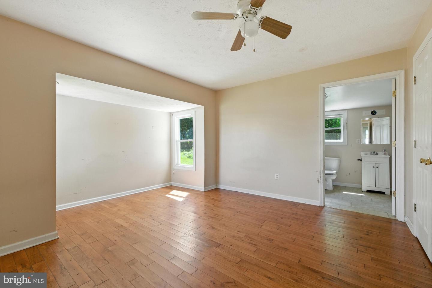 1819 Us Highway 211 W Property Photo 45