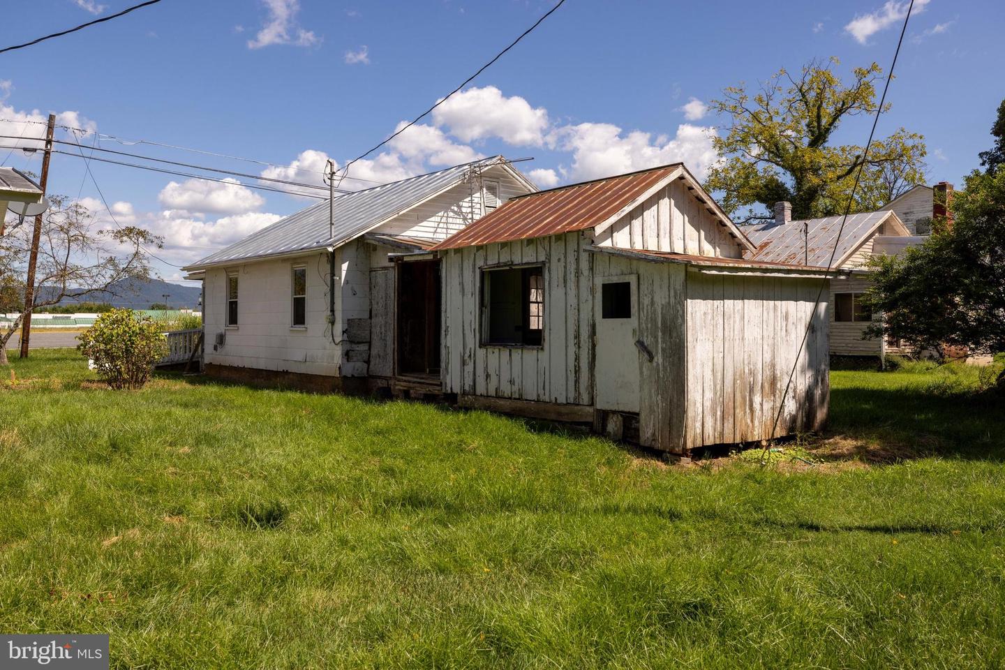 1819 Us Highway 211 W Property Photo 65
