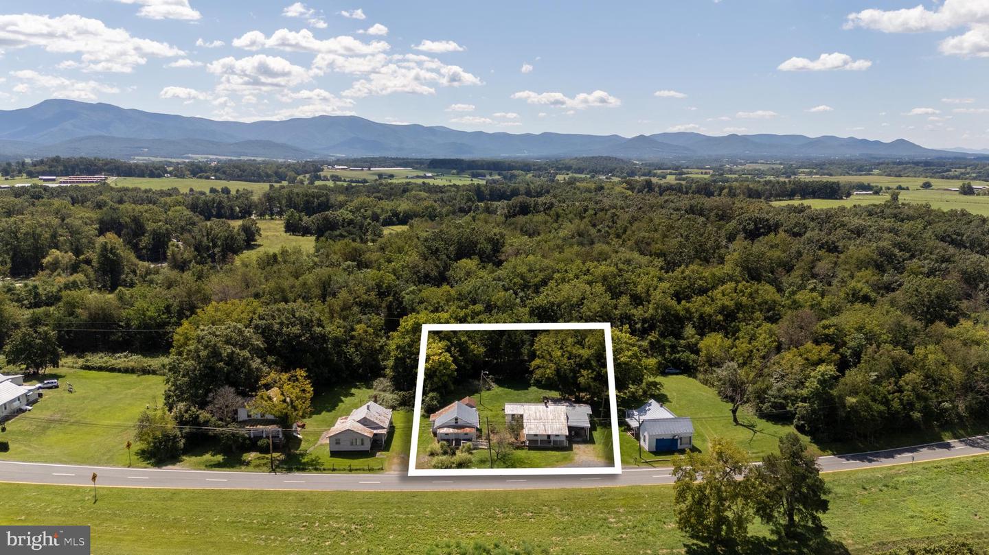 1819 Us Highway 211 W Property Photo 80