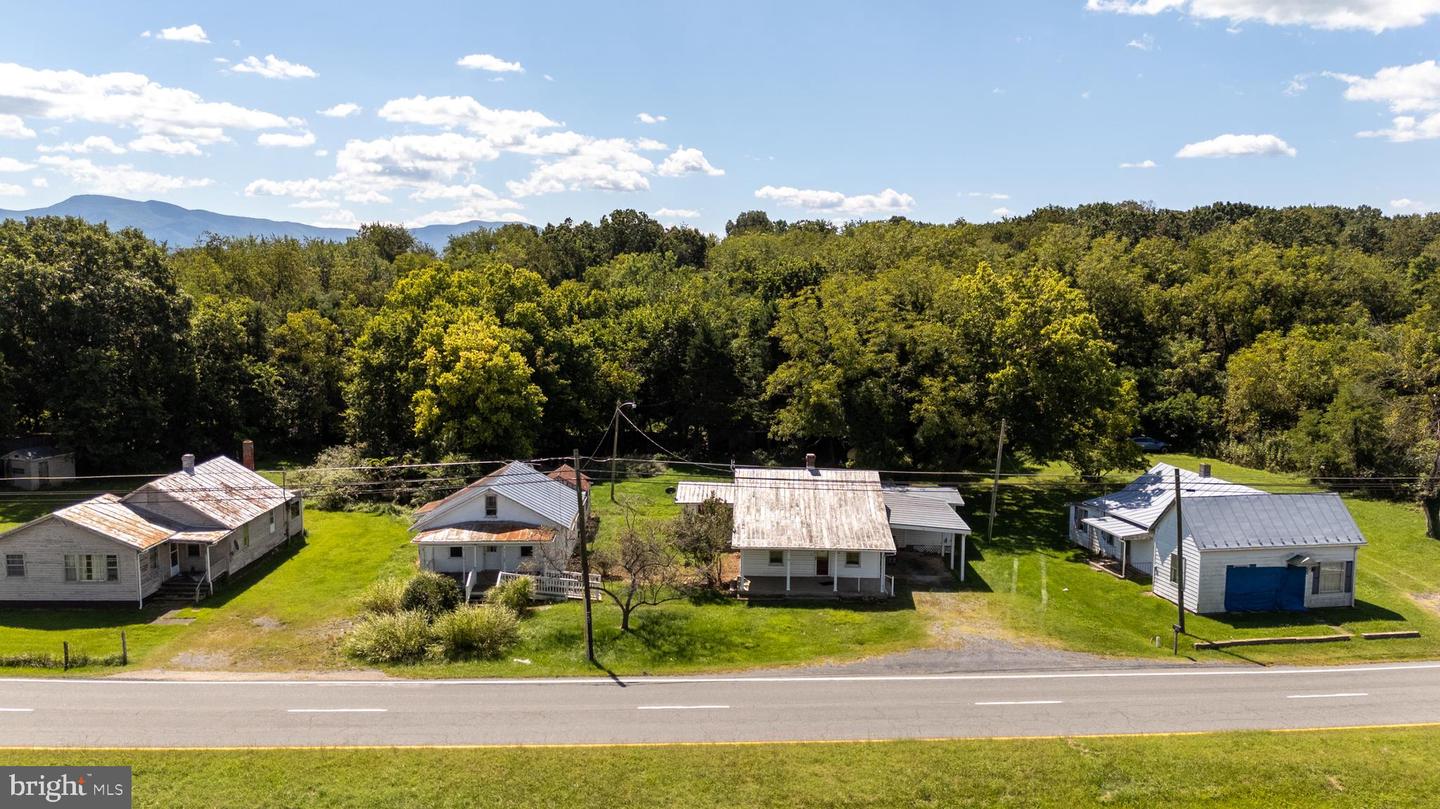 1819 Us Highway 211 W Property Photo 82