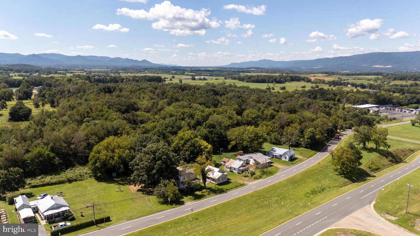 1819 Us Highway 211 W Property Photo 83