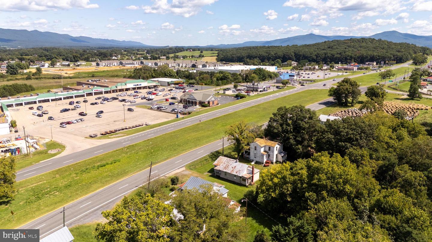 1819 Us Highway 211 W Property Photo 87