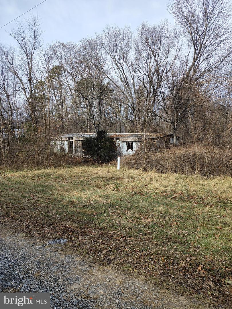 381 Redwood Dr Property Photo 1