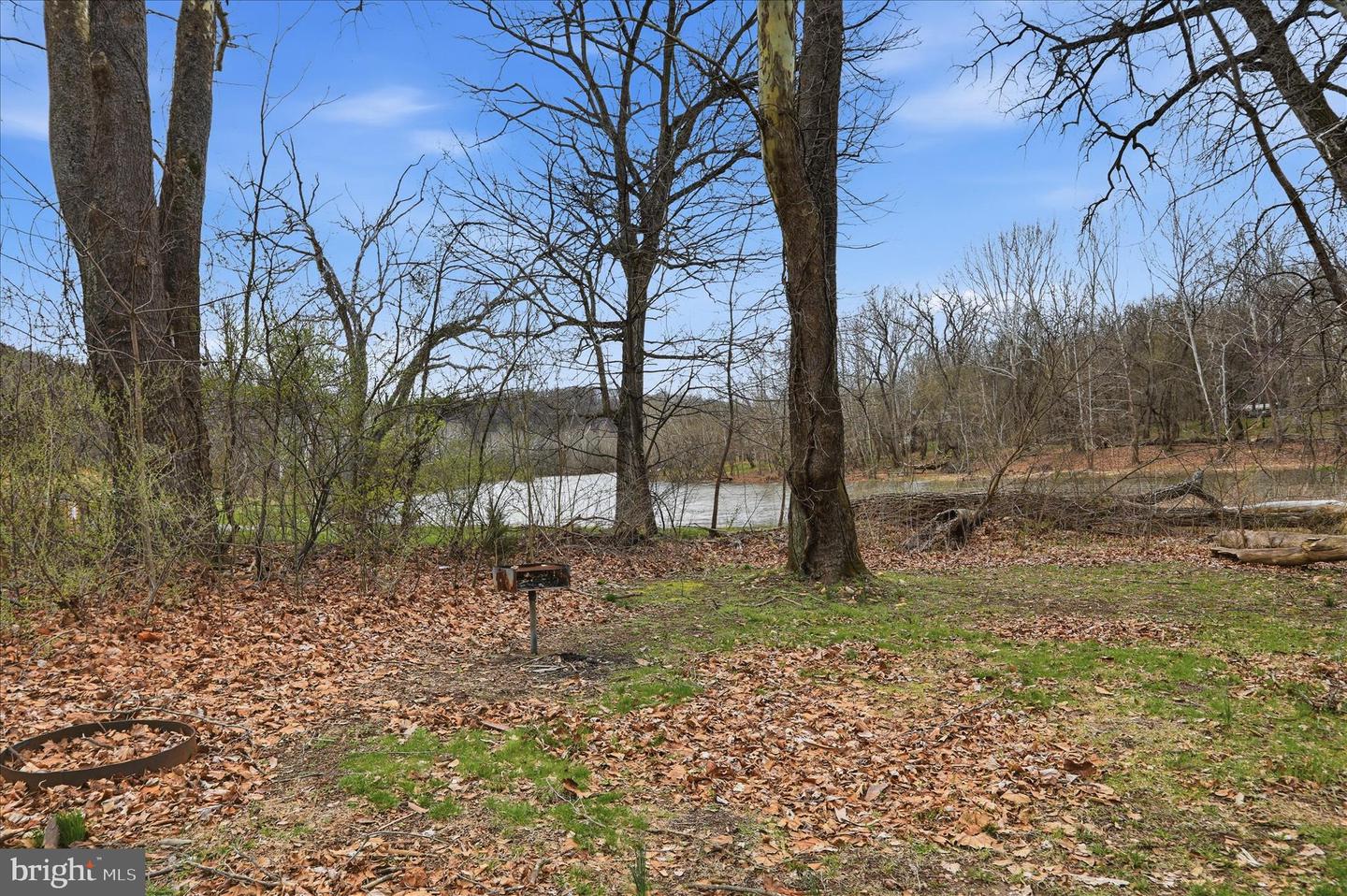 509 River View Pl Property Photo 10