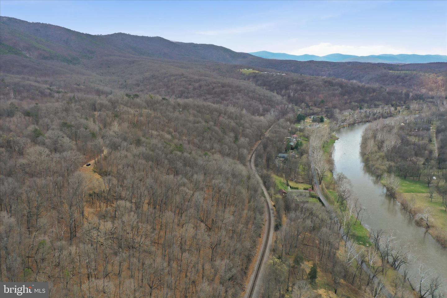 509 River View Pl Property Photo 22
