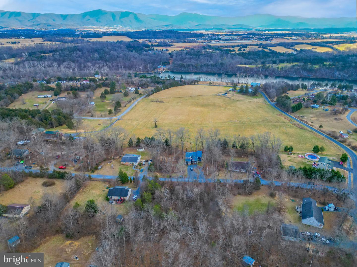Lot 21 Riverbend Dr Property Photo 1