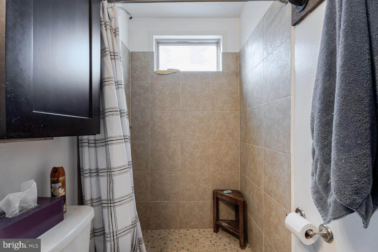 345 Wildwood Ln Property Photo 25