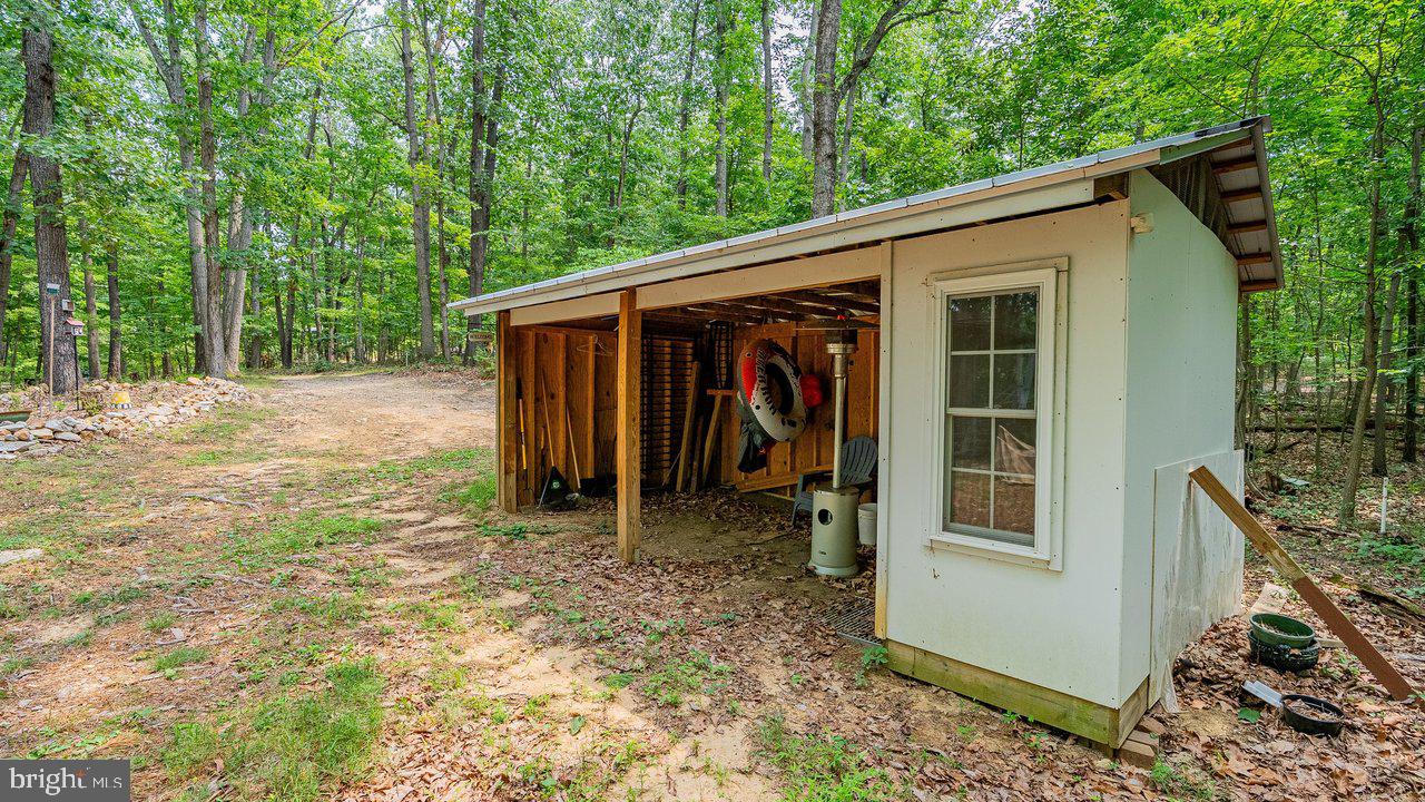 345 Wildwood Ln Property Photo 30