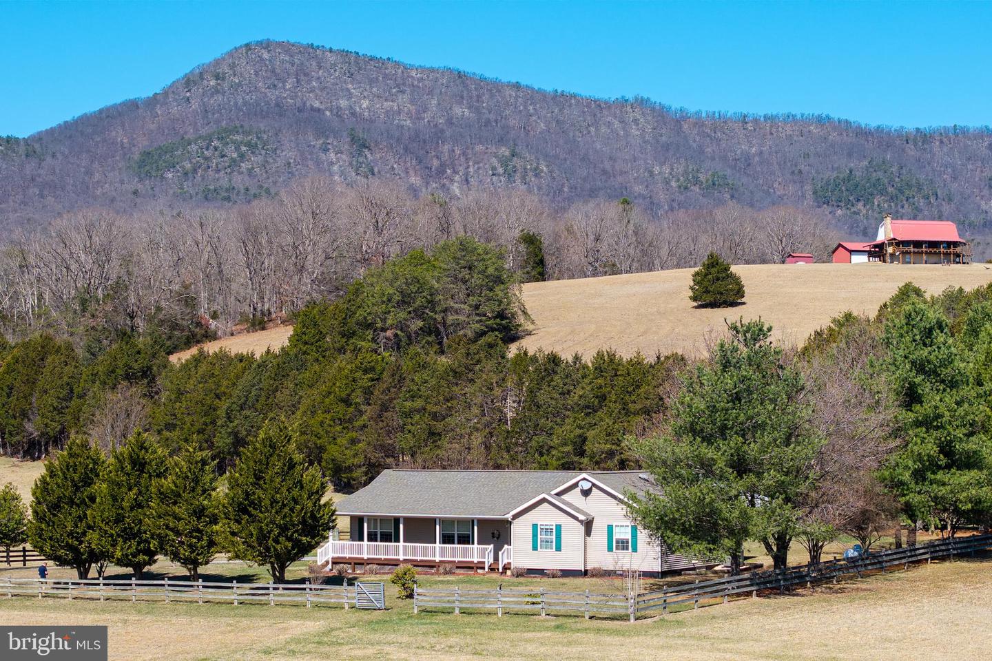 2301 S Page Valley Rd Property Photo 3
