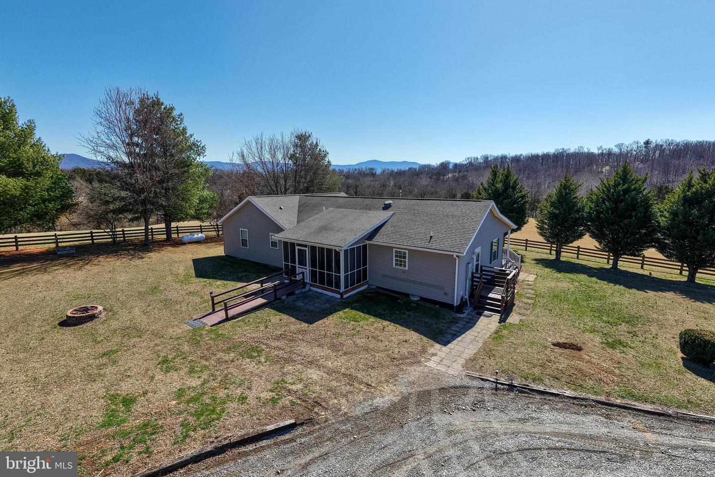 2301 S Page Valley Rd Property Photo 13