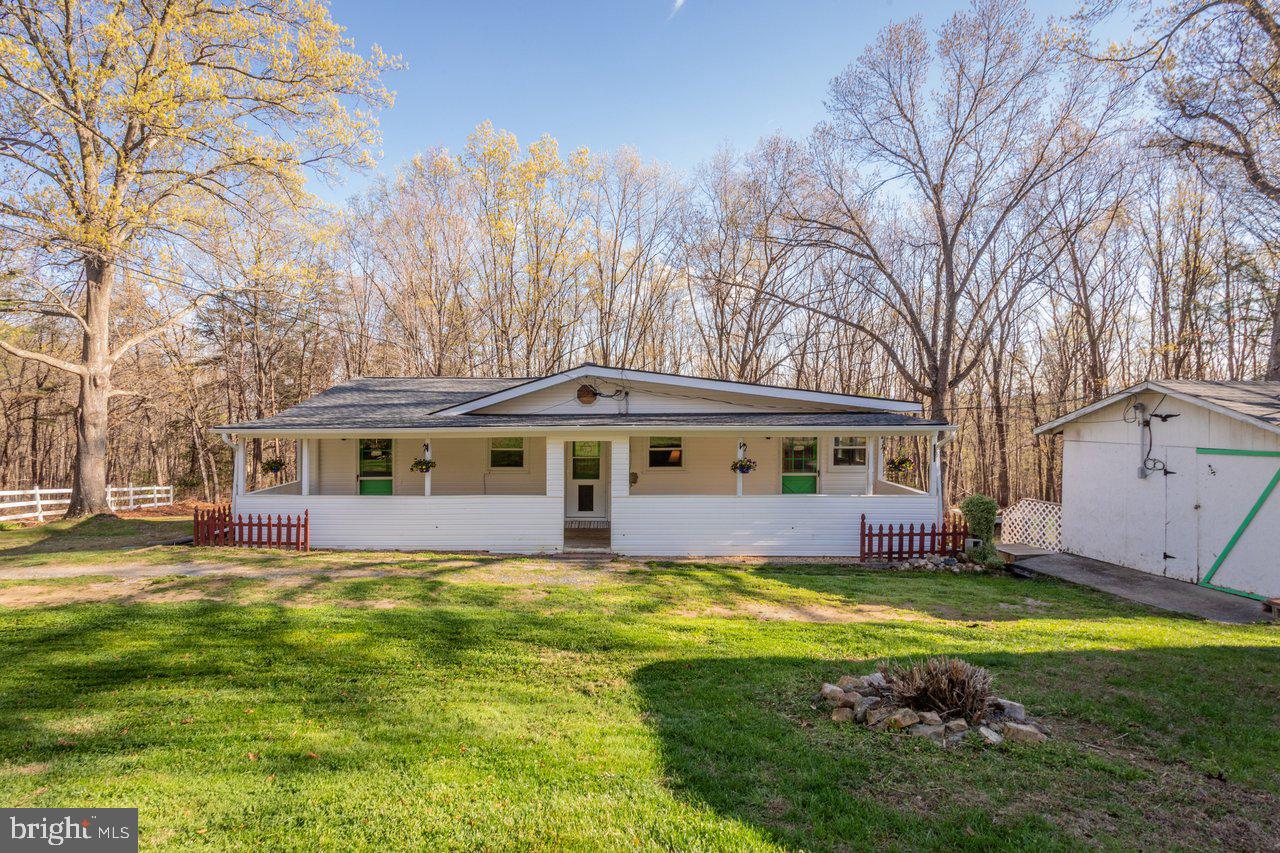 160 GALE LN